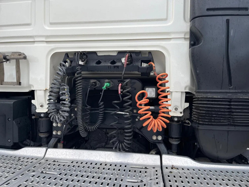 Tractor unit DAF XF 450 FT: picture 10