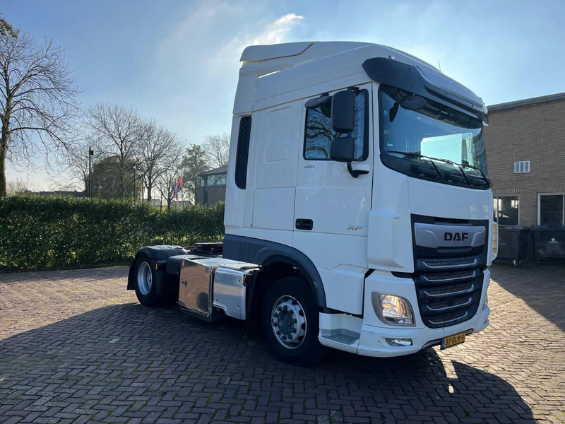 DAF XF 450 FT - Tractor unit: picture 5 DAF XF 450 FT - Tractor unit: picture 5