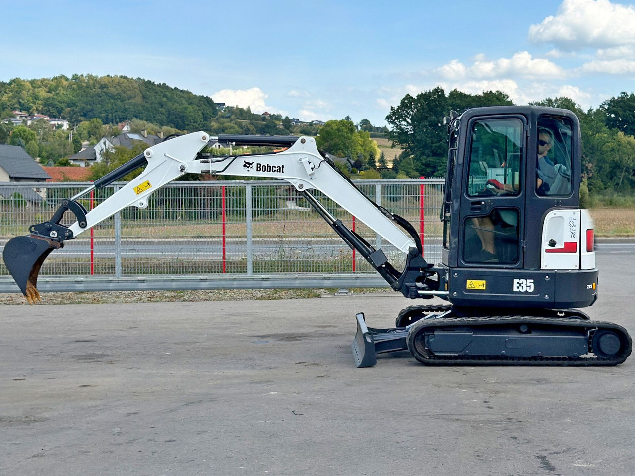 Bobcat E 35 * Raupenbagger * TOPZUSTAND - Bulldozer: picture 4 Bobcat E 35 * Raupenbagger * TOPZUSTAND - Bulldozer: picture 4