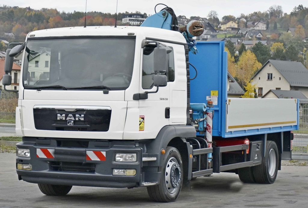 MAN TGM 18.250* PRITSCHE 4,80m* PK 12080 KA/FUNK*TOP - Crane truck, Dropside/ Flatbed truck: picture 4 MAN TGM 18.250* PRITSCHE 4,80m* PK 12080 KA/FUNK*TOP - Crane truck, Dropside/ Flatbed truck: picture 4