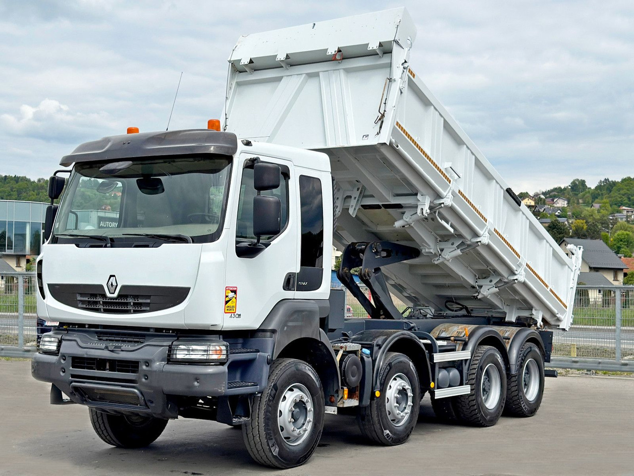 Renault KERAX 430 DXI * KIPPER 6,00 m / 8x4 * TOP - Tipper, Crane truck: picture 4 Renault KERAX 430 DXI * KIPPER 6,00 m / 8x4 * TOP - Tipper, Crane truck: picture 4