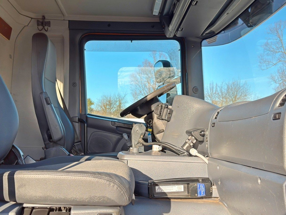 Crane truck Scania G 360 * KIPPER 4,60m * PALFINGER PK 11002/ 6x6: picture 13