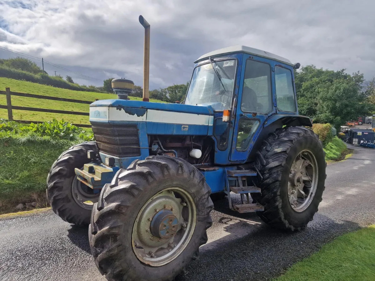 Farm tractor Ford TW15: picture 11