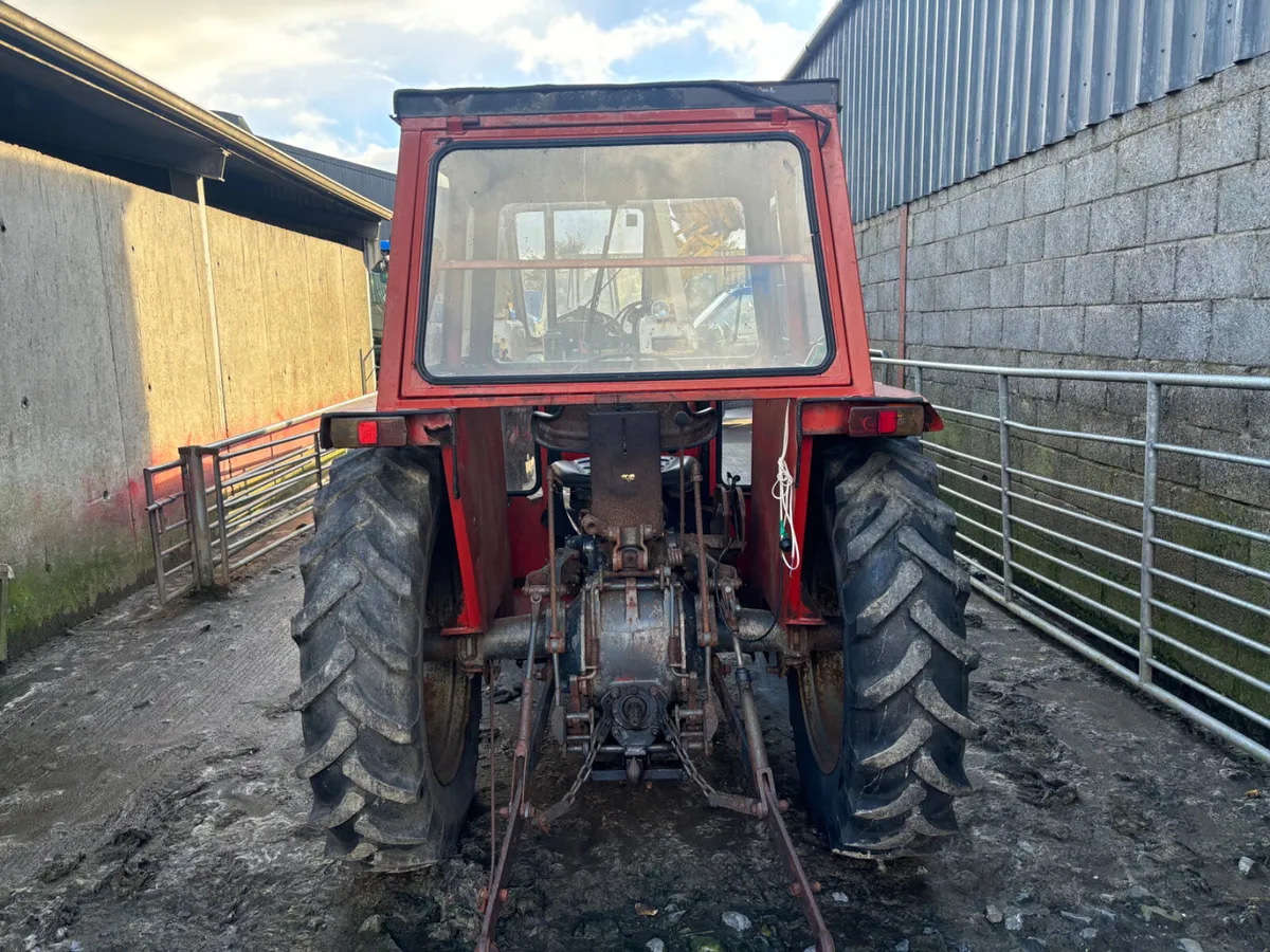Massey Ferguson 135 - Farm tractor: picture 3 Massey Ferguson 135 - Farm tractor: picture 3