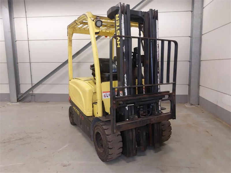 Hyster J2.5XN-717 - Electric forklift: picture 3 Hyster J2.5XN-717 - Electric forklift: picture 3