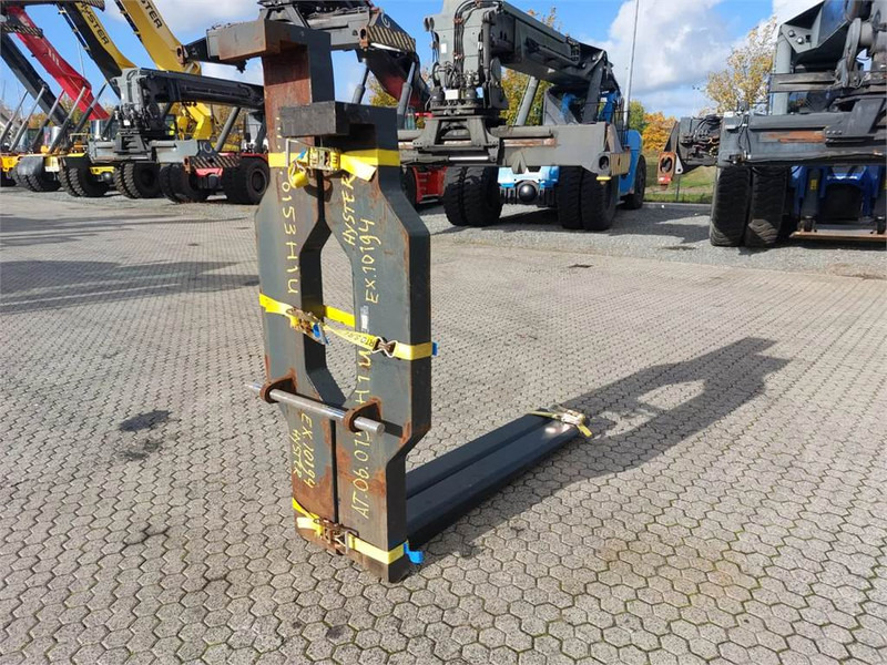 Forks for Material handling equipment Hyster TW KISSING COIL FORKS H32XM-12 / AT.06.0153H1U: picture 6