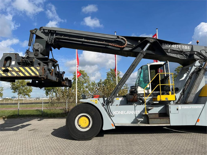 KONECRANES SMV 4531 TB5 - Reach stacker: picture 2 KONECRANES SMV 4531 TB5 - Reach stacker: picture 2