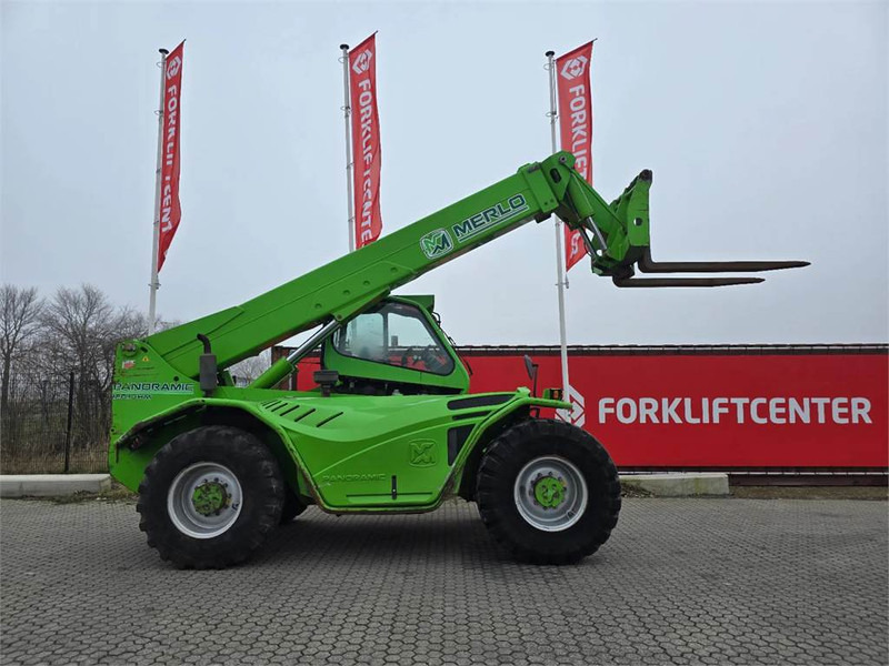 Merlo P 120.10HM - Diesel forklift: picture 1 Merlo P 120.10HM - Diesel forklift: picture 1