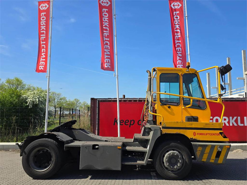 Terberg YT182 - Terminal tractor: picture 3 Terberg YT182 - Terminal tractor: picture 3