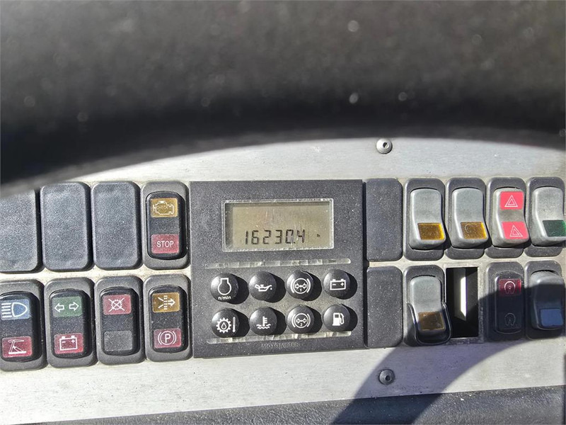 Terminal tractor Terberg YT182: picture 20