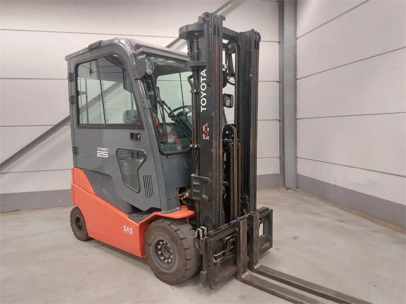 Toyota 8FBMKT25 - Electric forklift: picture 3 Toyota 8FBMKT25 - Electric forklift: picture 3