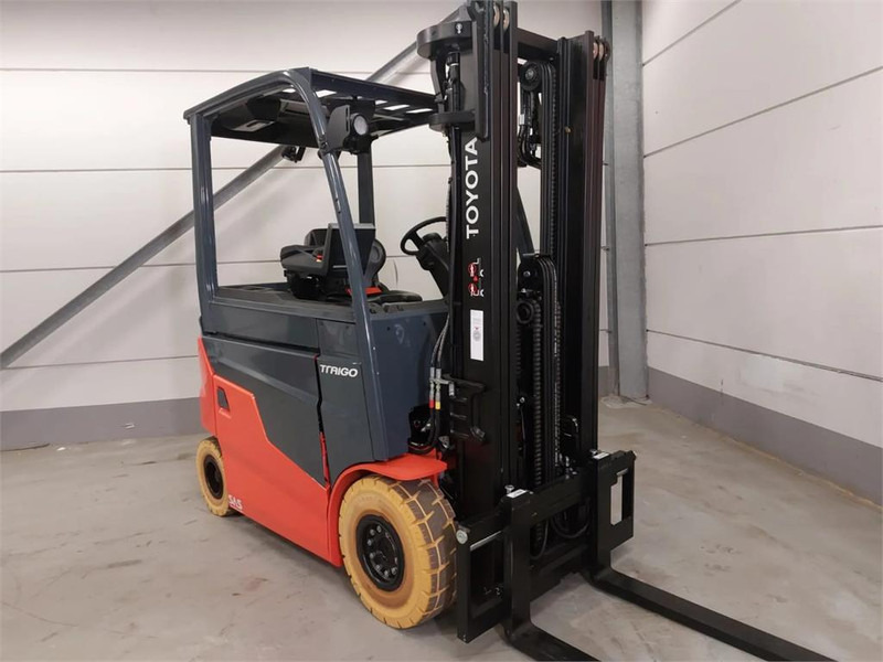 Toyota 9FBMK25T - Electric forklift: picture 3 Toyota 9FBMK25T - Electric forklift: picture 3