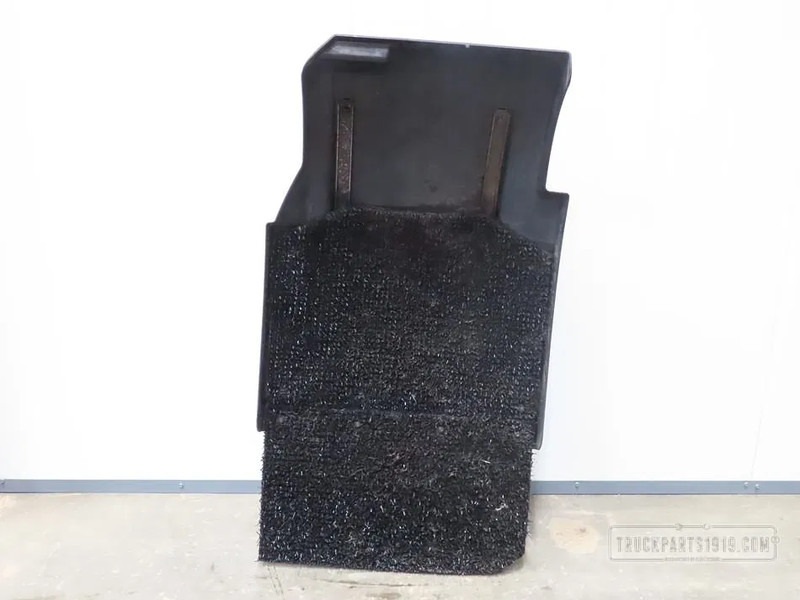 DAF 2042656 | Spatbord voor Li. - Body and exterior for Truck: picture 2 DAF 2042656 | Spatbord voor Li. - Body and exterior for Truck: picture 2