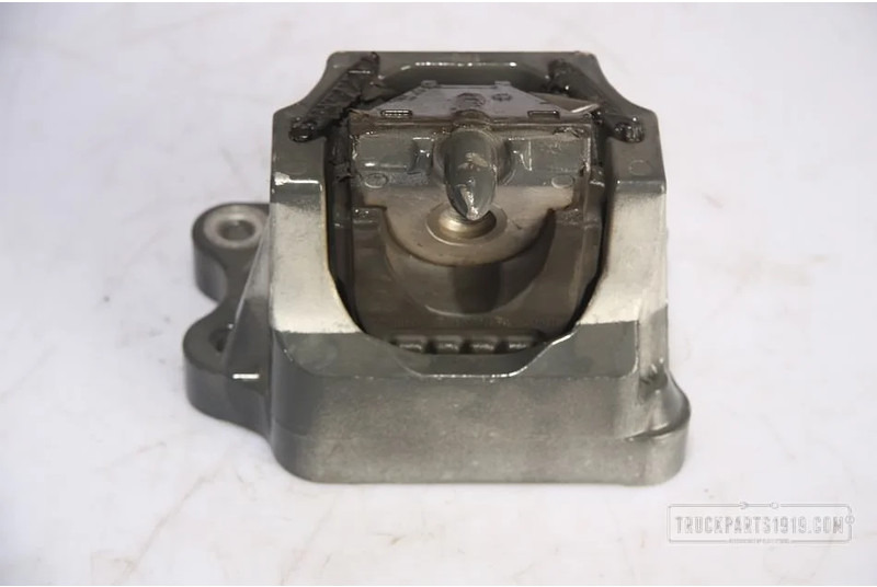 DAF Engines & Parts Motorsteun - Engine mount for Truck: picture 1 DAF Engines & Parts Motorsteun - Engine mount for Truck: picture 1