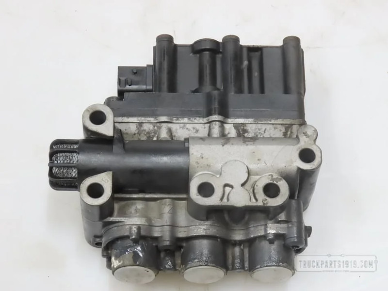 Mercedes-Benz Compressed Air System ECAS magneetventiel MB MP4 - Valve for Truck: picture 1 Mercedes-Benz Compressed Air System ECAS magneetventiel MB MP4 - Valve for Truck: picture 1