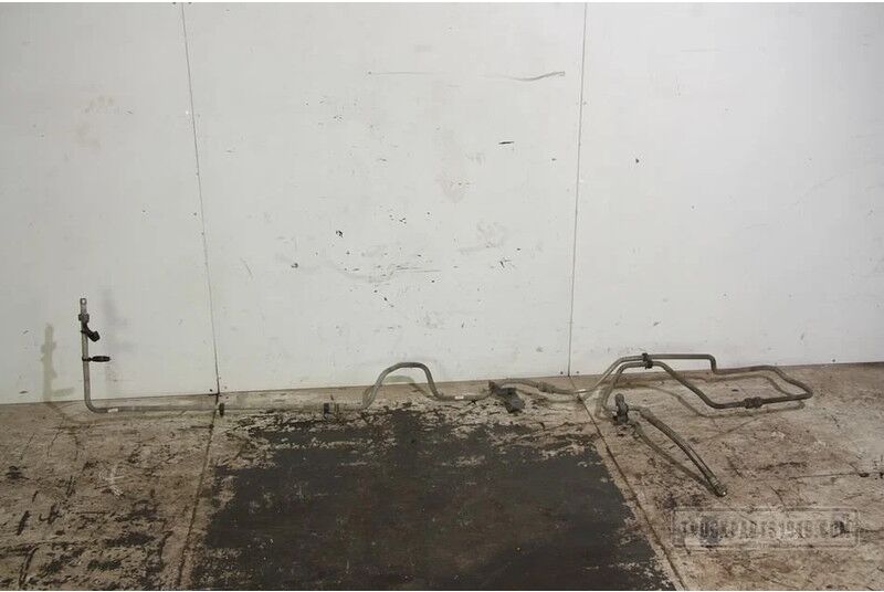 Renault Compressed Air System Compressorleiding RENAULT - Brake line/ Hose for Truck: picture 1 Renault Compressed Air System Compressorleiding RENAULT - Brake line/ Hose for Truck: picture 1