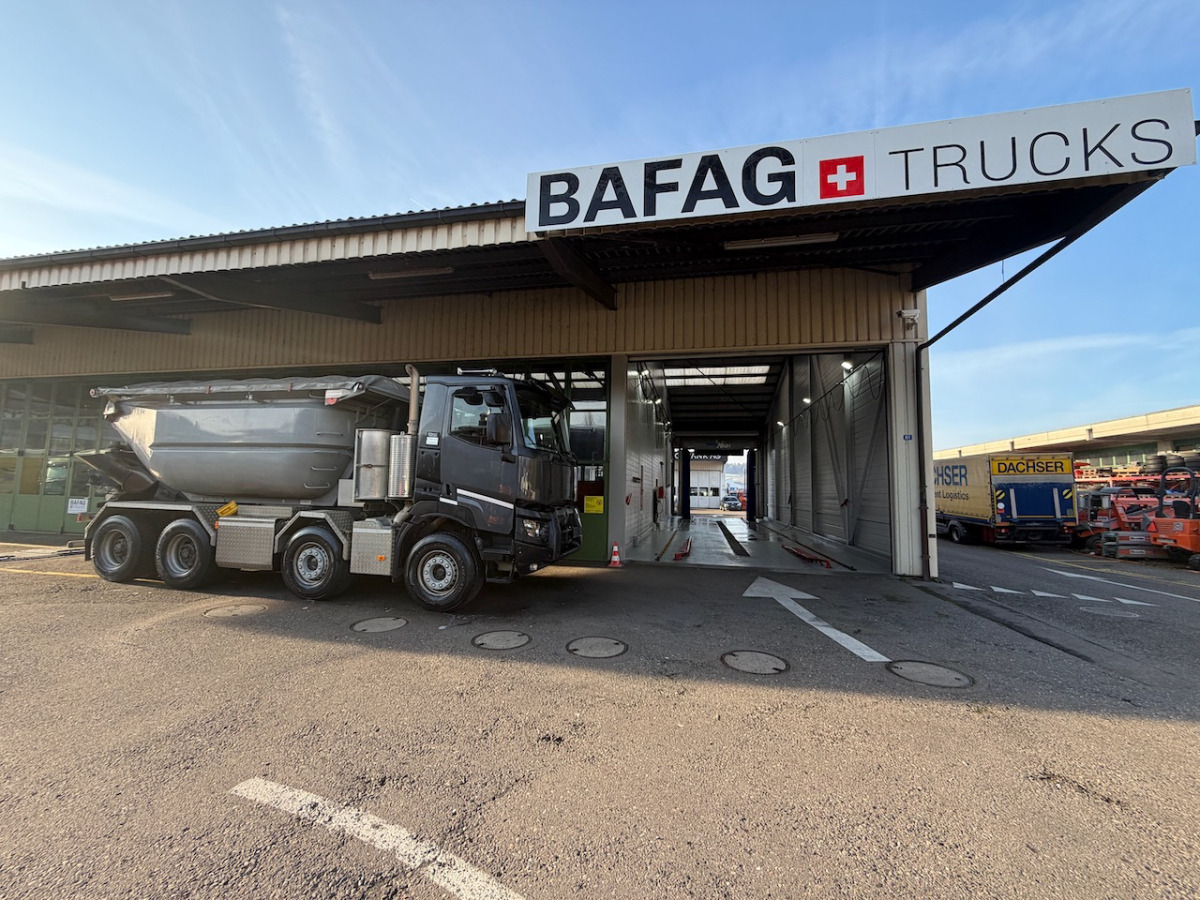 RENAULT C520 8x4 Wechselsystem Siloki + Kipper - Tipper: picture 4 RENAULT C520 8x4 Wechselsystem Siloki + Kipper - Tipper: picture 4