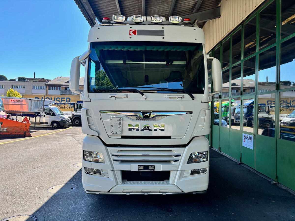 MAN TGX 18.640 - Tractor unit: picture 3 MAN TGX 18.640 - Tractor unit: picture 3