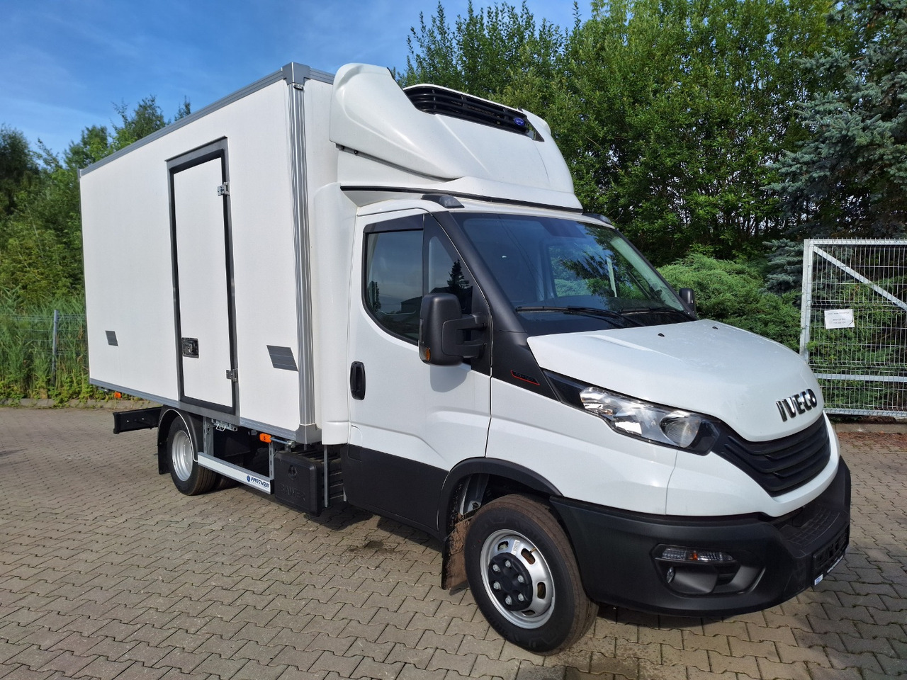 Iveco Daily 70C18 Kühlkoffer LBW BÃR - Refrigerated van: picture 1 Iveco Daily 70C18 Kühlkoffer LBW BÃR - Refrigerated van: picture 1