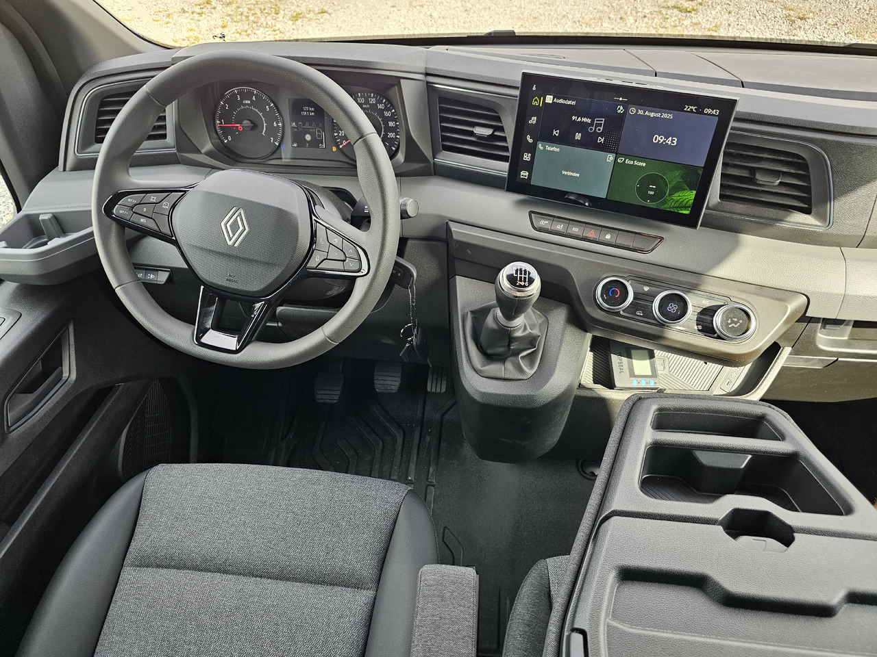 Renault Master 170 8 Pal Dachspoiler - Curtain side van: picture 5 Renault Master 170 8 Pal Dachspoiler - Curtain side van: picture 5