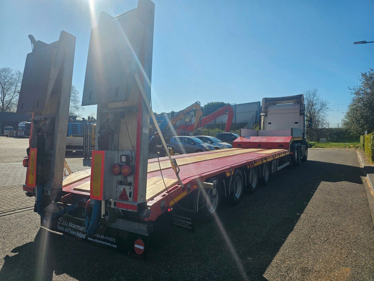 Hangler SVS-H 580 Semie Tieflader Mit Rampen - Low loader semi-trailer: picture 4 Hangler SVS-H 580 Semie Tieflader Mit Rampen - Low loader semi-trailer: picture 4
