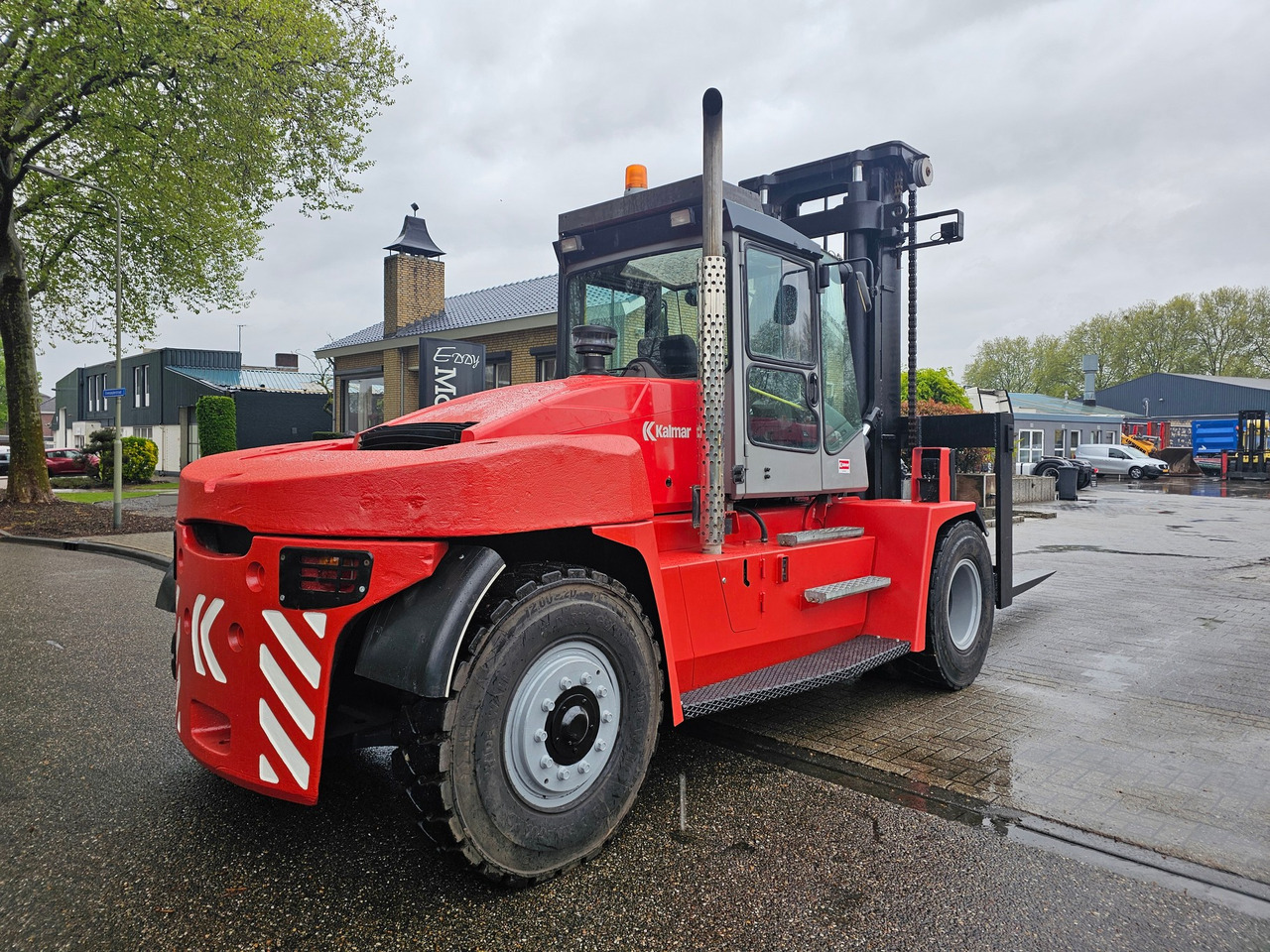 Kalmar DCE 160-6 Diesel - Forklift: picture 4 Kalmar DCE 160-6 Diesel - Forklift: picture 4