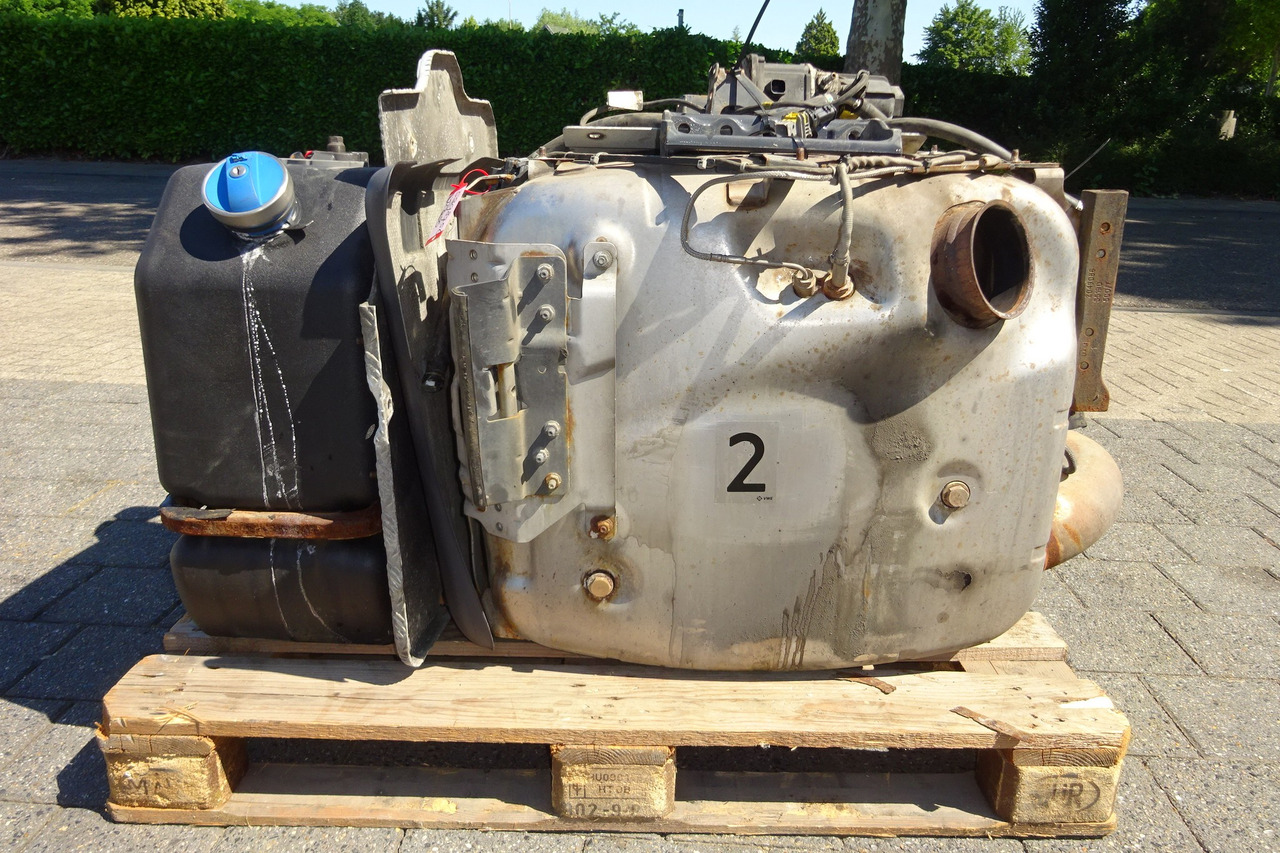 Scania SCR system - Exhaust system: picture 1 Scania SCR system - Exhaust system: picture 1