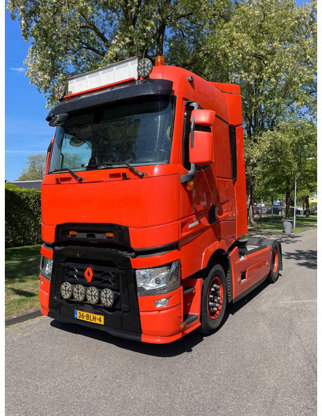 Renault T HIGH 440 - Tractor unit: picture 1 Renault T HIGH 440 - Tractor unit: picture 1