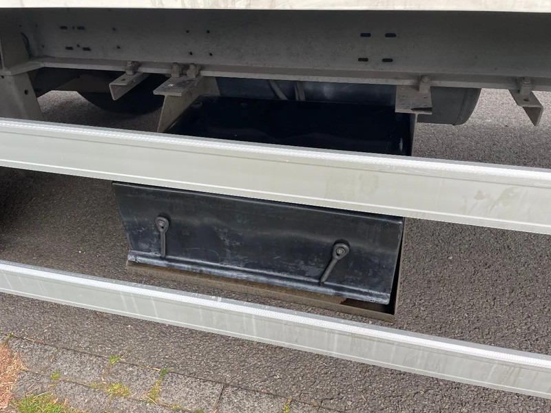 WEB TRAILER WEB Trailer 2 asser een gestuurd - Closed box semi-trailer: picture 2 WEB TRAILER WEB Trailer 2 asser een gestuurd - Closed box semi-trailer: picture 2