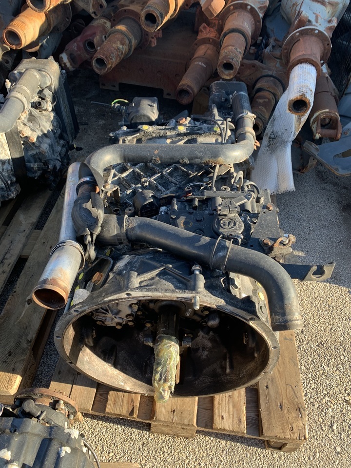 GEARBOX MAN TGX ZF 16S2221TD (WITH INTARTER) - Gearbox and parts for Truck: picture 1 GEARBOX MAN TGX ZF 16S2221TD (WITH INTARTER) - Gearbox and parts for Truck: picture 1
