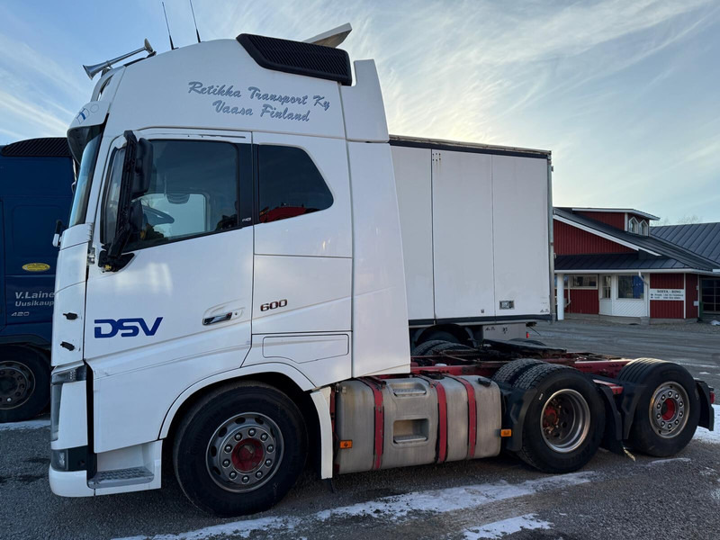 Volvo FH16 600 - Tractor unit: picture 2 Volvo FH16 600 - Tractor unit: picture 2