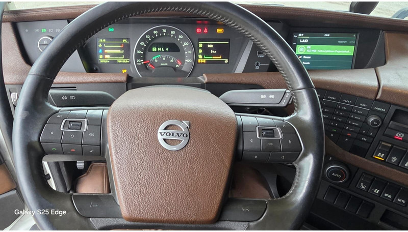 Tractor unit Volvo FH500: picture 14 Tractor unit Volvo FH500: picture 14