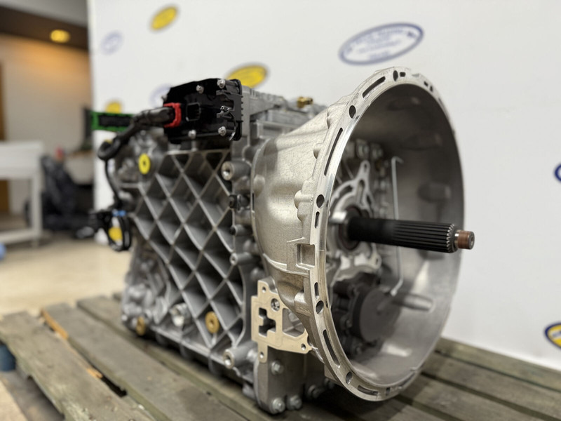 Volvo ATO2612F - Gearbox: picture 2 Volvo ATO2612F - Gearbox: picture 2