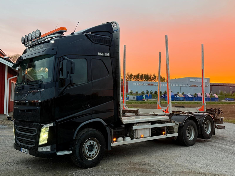 Volvo FH 500 Chassis or Timber Truck - Log truck: picture 3 Volvo FH 500 Chassis or Timber Truck - Log truck: picture 3