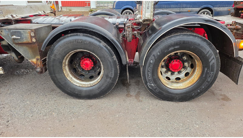 Volvo FH540 - Log truck, Crane truck: picture 5 Volvo FH540 - Log truck, Crane truck: picture 5