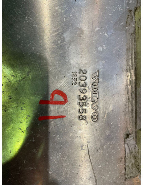 Volvo - Fuel tank: picture 5 Volvo - Fuel tank: picture 5