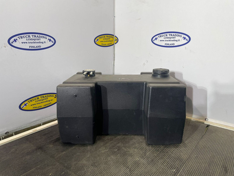 Volvo - Fuel tank: picture 1 Volvo - Fuel tank: picture 1