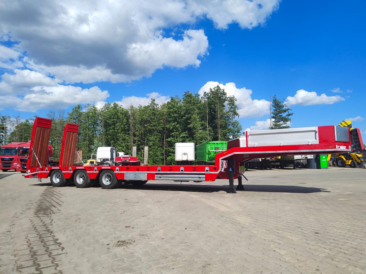 Galleon - Low loader semi-trailer: picture 5 Galleon - Low loader semi-trailer: picture 5