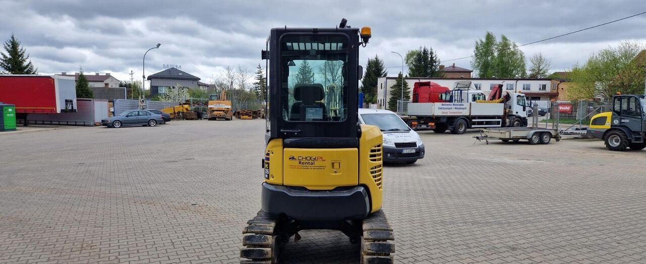 Komatsu PC26MR-3 - Mini excavator: picture 4 Komatsu PC26MR-3 - Mini excavator: picture 4