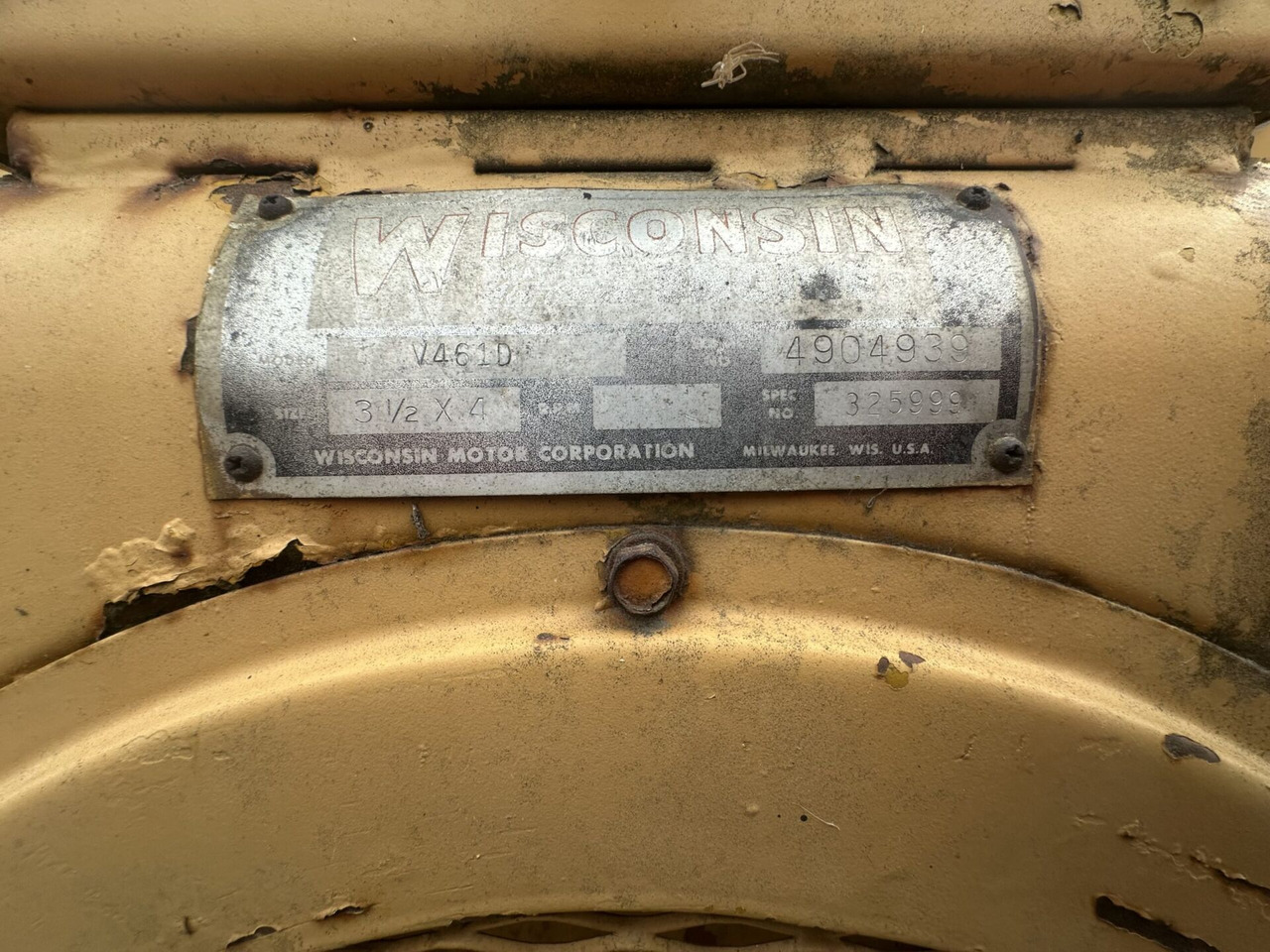 WISCONSIN ENGINE V461D poboczarka - Scraper: picture 2 WISCONSIN ENGINE V461D poboczarka - Scraper: picture 2