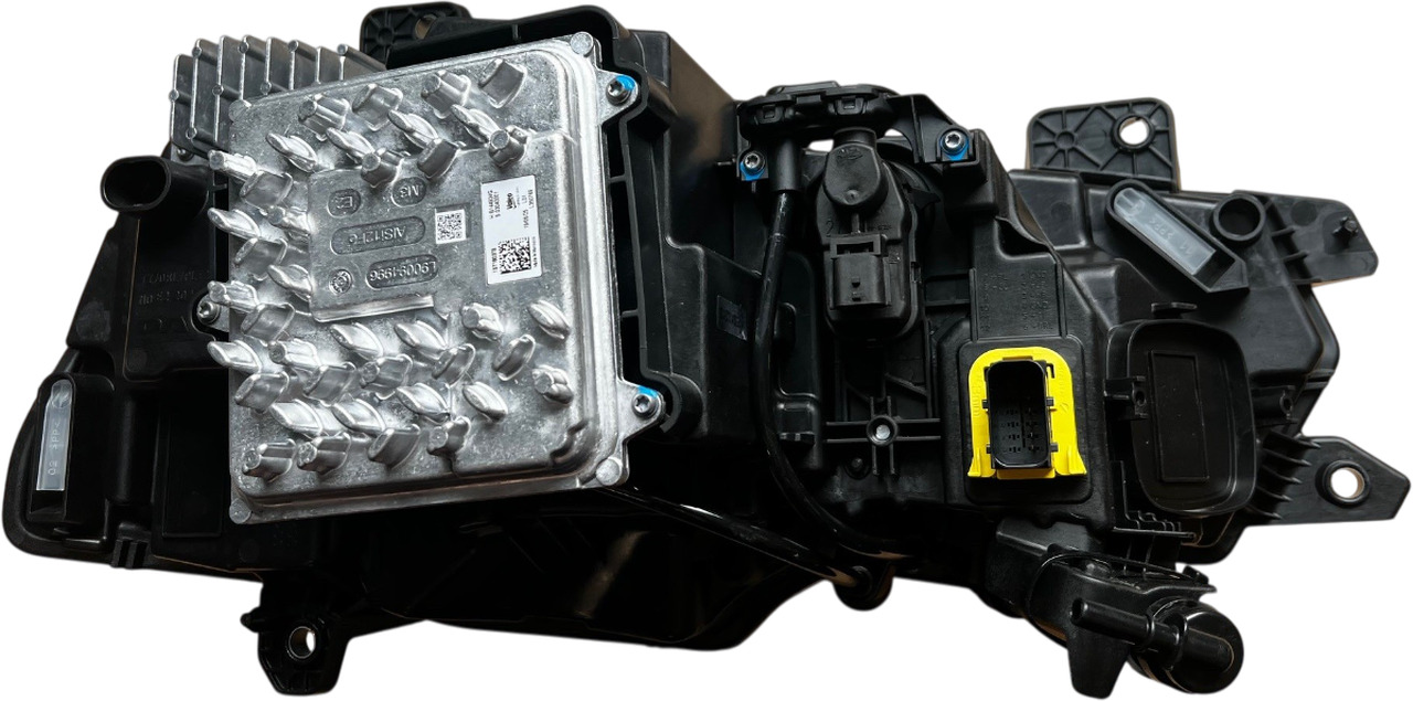 DAF XD XF XG LED KOPLAMP LH OE NIEUW | 2425972 - Headlight for Truck: picture 3 DAF XD XF XG LED KOPLAMP LH OE NIEUW | 2425972 - Headlight for Truck: picture 3