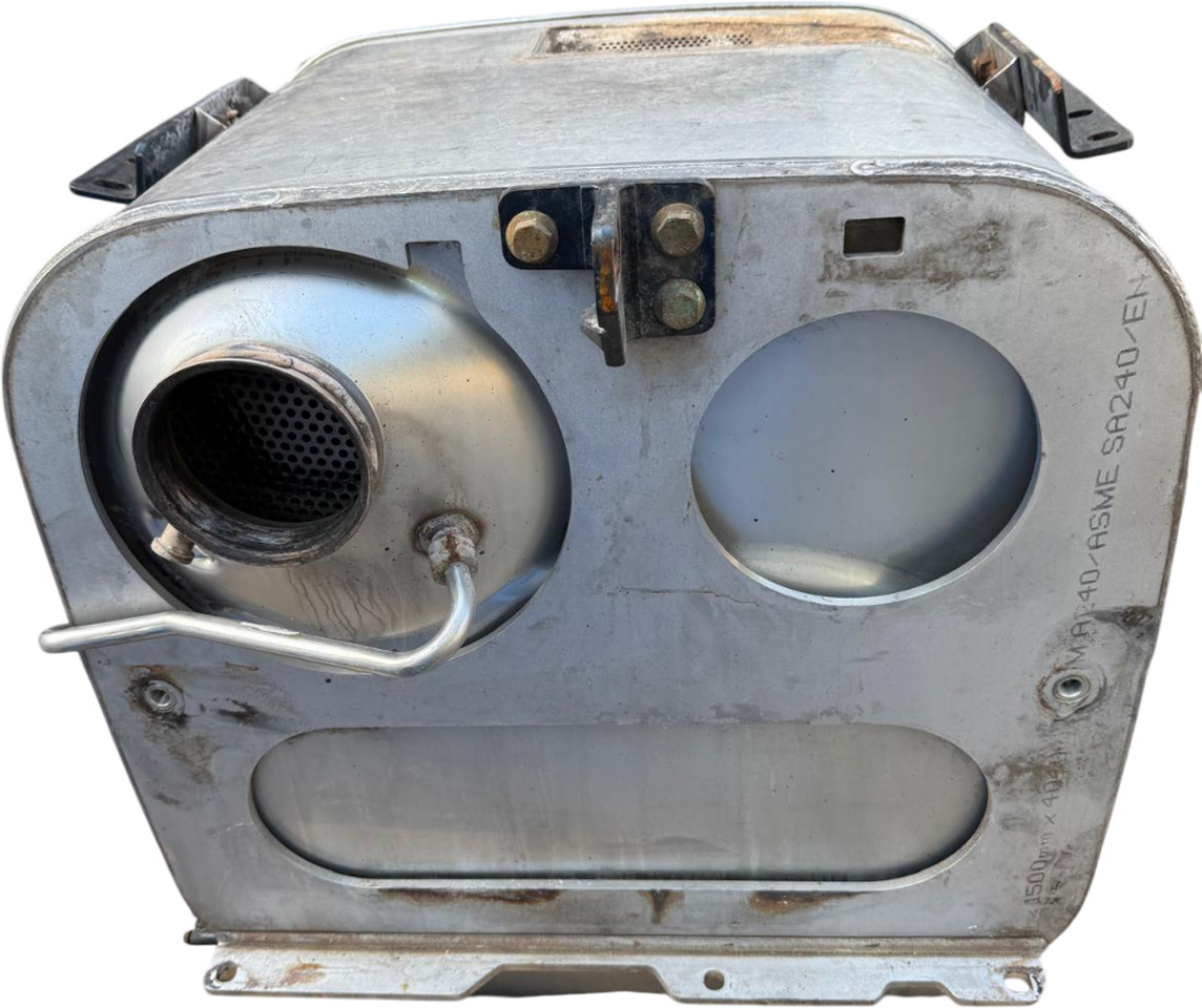 KATALYSATOR MAN TGX/TGS EURO 6 | GEREVISEERD MET DPF EN NIEUWE SCR D2066LF/D2676LF + BORG | 81151036115 - Catalytic converter for Truck: picture 2 KATALYSATOR MAN TGX/TGS EURO 6 | GEREVISEERD MET DPF EN NIEUWE SCR D2066LF/D2676LF + BORG | 81151036115 - Catalytic converter for Truck: picture 2