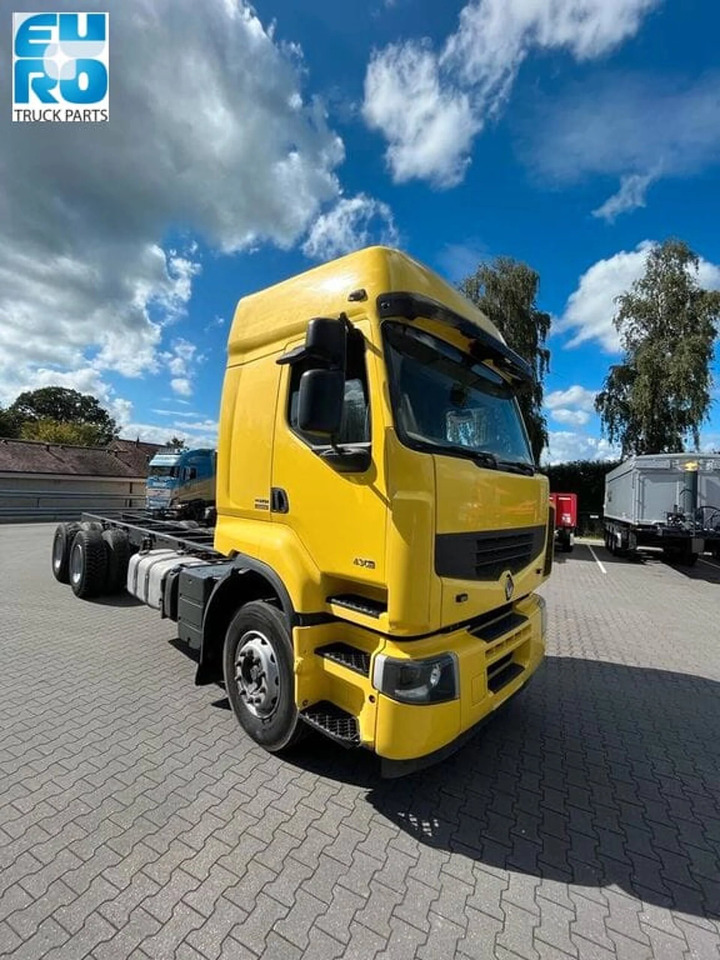 Renault Lander 430 PK 6x4 KLIMA 2011 Euro 5 - Tractor unit: picture 1 Renault Lander 430 PK 6x4 KLIMA 2011 Euro 5 - Tractor unit: picture 1