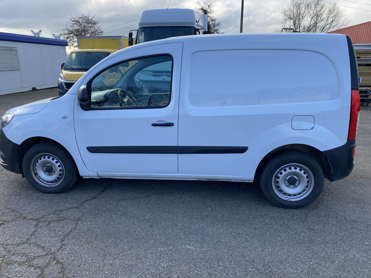 MERCEDES BENZ Citan fourgon porte latérale - Small van: picture 5 MERCEDES BENZ Citan fourgon porte latérale - Small van: picture 5