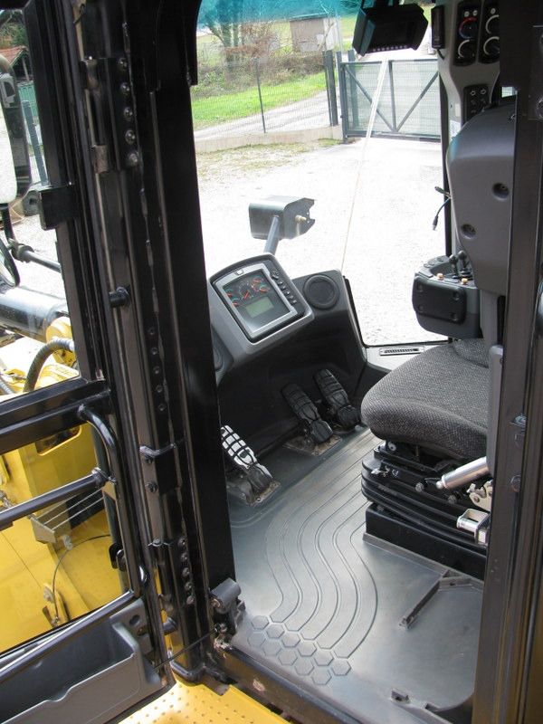 Wheel loader CATERPILLAR 966K TOP condition: picture 20
