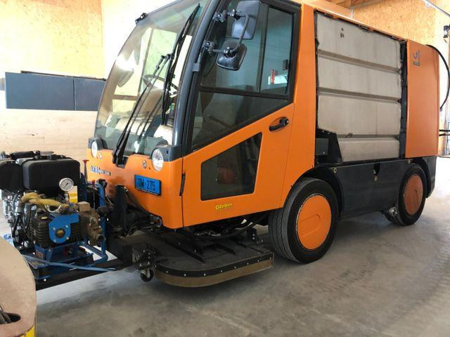 AEBI SCHMIDT Úttisztító - Road sweeper: picture 2 AEBI SCHMIDT Úttisztító - Road sweeper: picture 2