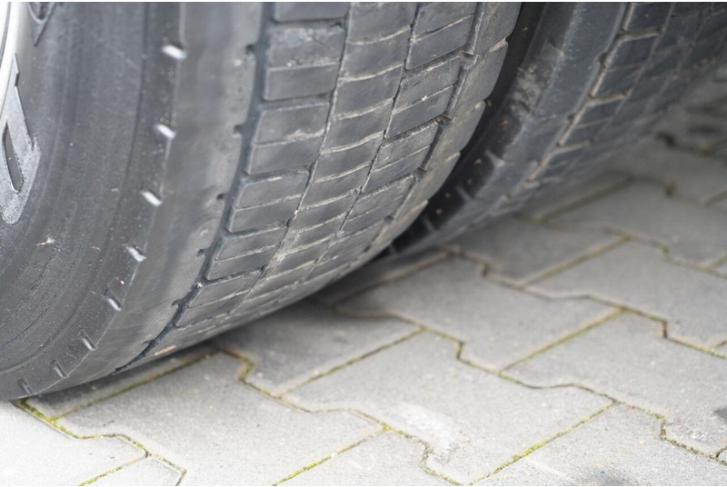 Dropside/ Flatbed truck DAF CF 410 / 6x2 / BURTOWY / DO BUDOWLANKI / EURO 6 / OŚ PODNOSZONA: picture 17 Dropside/ Flatbed truck DAF CF 410 / 6x2 / BURTOWY / DO BUDOWLANKI / EURO 6 / OŚ PODNOSZONA: picture 17