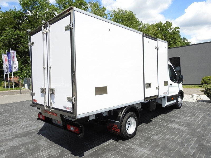 Ford TRANSIT CHŁODNIA KONTENER 0*C ZASILANIE 230V TEMPOMAT KLIMATYZAC - Refrigerated van: picture 3 Ford TRANSIT CHŁODNIA KONTENER 0*C ZASILANIE 230V TEMPOMAT KLIMATYZAC - Refrigerated van: picture 3