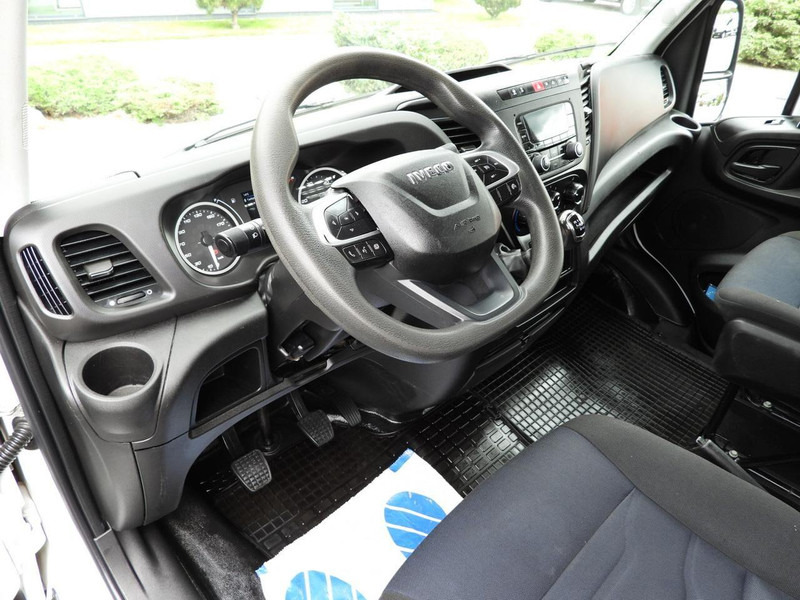 Iveco DAILY 35C14 WYWROTKA PODWÓJNA KABINA DOKA 6 MIEJSC TEMPOMAT BLIŹ - Tipper van: picture 2 Iveco DAILY 35C14 WYWROTKA PODWÓJNA KABINA DOKA 6 MIEJSC TEMPOMAT BLIŹ - Tipper van: picture 2