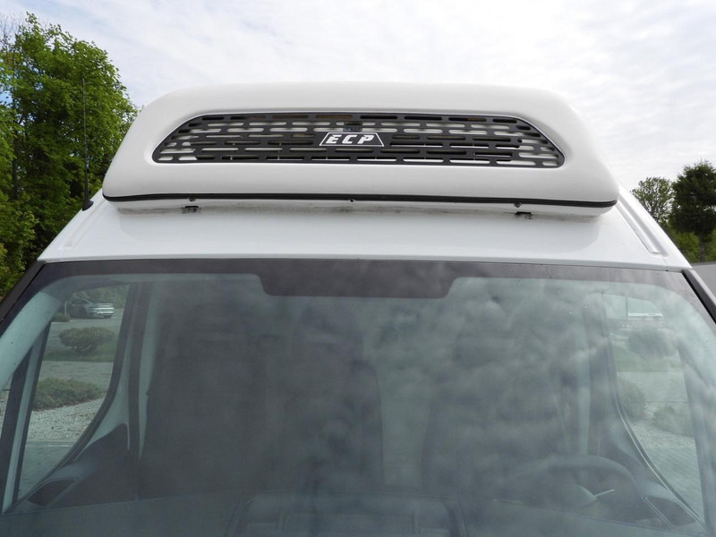 Refrigerated van Iveco DAILY 35S14 FURGON CHŁODNIA -10*C ZASILANIE 230V TEMPOMAT AUTOMA: picture 18